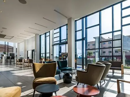 Apartamento Golden Tulip Airport Marselha