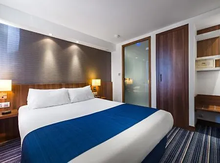 Apartamento Golden Tulip Airport